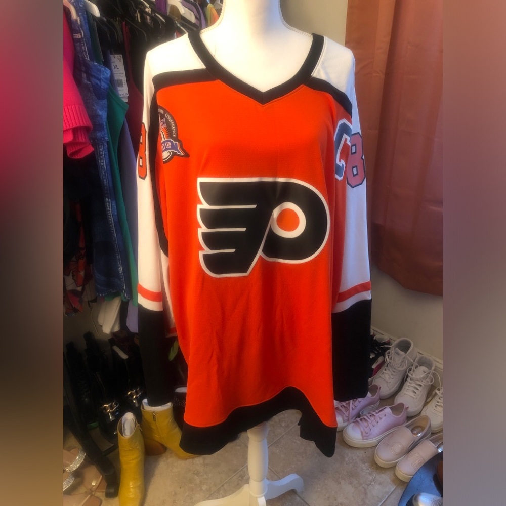 Men’s Sports Jersey.